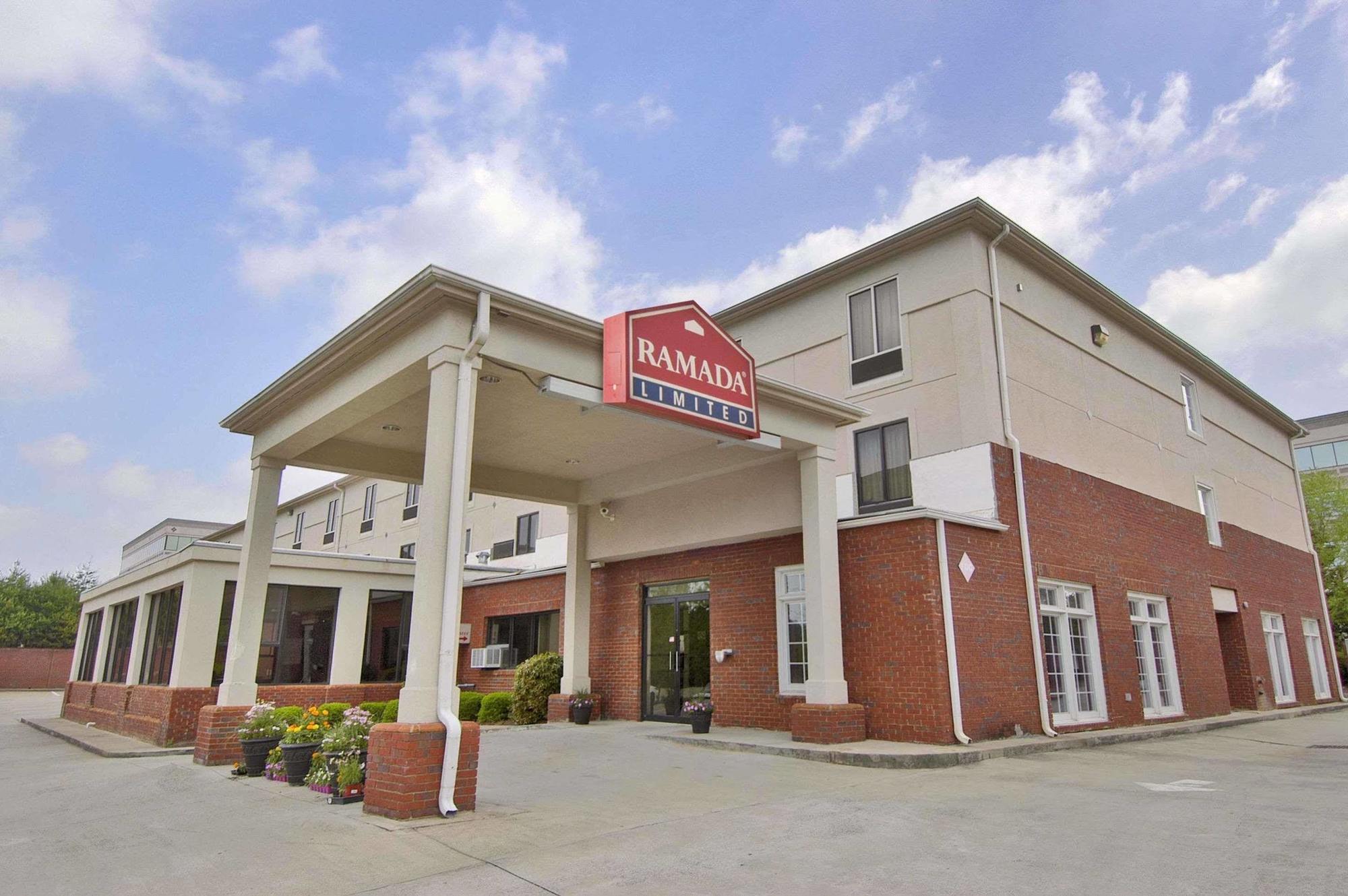 Ramada By Wyndham Alpharetta Atlanta North Hotell Eksteriør bilde